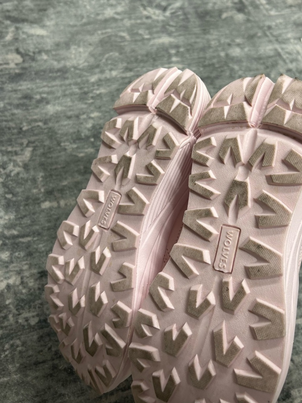 Darc Sport Women's Baby Pink Lace-Up Athletic Sneakers - Picture 5 of 6